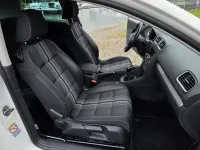 Gebraucht VW Golf VI 105 PS (77 kW) 2012 Weiß Kleinwagen