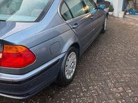 Usata BMW 320 150 CV (110 kW) 2000 Blu Berlina