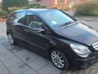 Używany Mercedes B150 95 KM (69 kW) 2008 Czarny Minivan