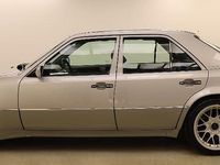 Gebraucht Mercedes E500 326 PS (239 kW) 1991 Silber Limousine