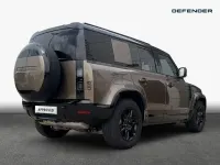 Gebraucht Land Rover Defender SE Dynamic 249 PS (183 kW) 2026 Gondwana stone metallic SUV