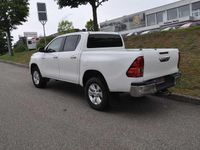 Gebraucht Toyota HiLux Comfort 150 PS (110 kW) 2018 Schneeweiß Abholung