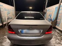 Gebraucht Mercedes C270 Elegance 170 PS (125 kW) 2005 Silber Limousine
