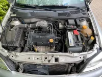 Usata Opel Astra 60 CV (44 kW) 2001 Argento Berlina