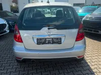 Gebraucht Mercedes A170 Avantgarde 116 PS (85 kW) 2009 Silber Limousine