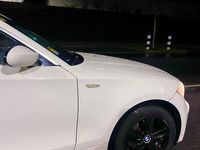 Gebraucht BMW 118 143 PS (105 kW) 2007 Weiß Kleinwagen