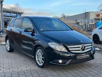Gebraucht Mercedes B250 211 PS (155 kW) 2012 Schwarz Van / Kleinbus