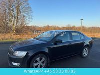 Gebraucht Skoda Octavia Elegance 140 PS (102 kW) 2015 Schwarz Kleinwagen