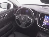 Gebraucht Volvo V60 Plus 197 PS (144 kW) 2025 Grau Kombi
