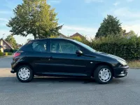 Gebraucht Peugeot 206 75 PS (55 kW) 2004 Schwarz Kleinwagen