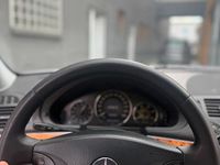 Gebraucht Mercedes E320 204 PS (150 kW) 2005 Grau Limousine