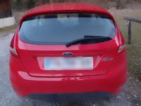 Gebraucht Ford Fiesta 60 PS (44 kW) 2009 Rot Kleinwagen