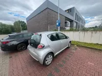Gebraucht Toyota Aygo 90 PS (66 kW) 2016 Silber Kleinwagen