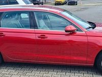 Gebraucht Audi A6 Ambiente 177 PS (130 kW) 2013 Rot Kombi