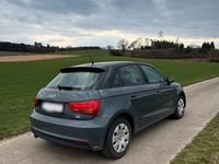 Gebraucht Audi A1 95 PS (69 kW) 2016 Grau Kleinwagen