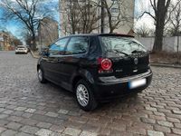 Gebraucht VW Polo 54 PS (39 kW) 2005 Schwarz Kleinwagen