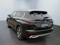 Neu Mitsubishi Outlander P-HEV Top 306 PS (225 kW) 2026 Kristallschwarz/ sterling silber SUV