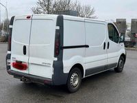Gebraucht Opel Vivaro 82 PS (60 kW) 2006 Weiß Van / Kleinbus