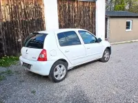 Gebraucht Renault Clio 75 PS (55 kW) 2012 Weiß Kleinwagen