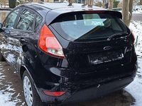 Gebraucht Ford Fiesta Trend 82 PS (60 kW) 2014 Pantherschwarz metallic Kleinwagen