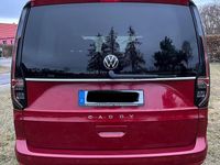 Gebraucht VW Caddy Style 122 PS (89 kW) 2022 Rot Van / Kleinbus