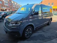 Gebraucht VW Multivan Edition 150 PS (110 kW) 2022 Grau Van / Kleinbus