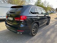 gebraucht BMW X5 xDrive40d Leder AHK LED Kamera TÜV 8x Bereift