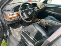 Second-hand BMW 730 258 CP (189 kW) 2004 Gri Berlinǎ