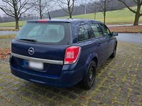 Gebraucht Opel Astra 160 PS (117 kW) 2010 Blau Kombi