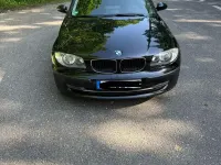 Gebraucht BMW 116 122 PS (89 kW) 2008 Schwarz Kleinwagen