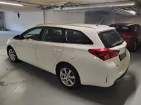 Gebraucht Toyota Auris Sport 90 PS (66 kW) 2014 Weiß Kombi
