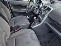 Gebraucht Opel Agila Edition 86 PS (63 kW) 2010 Weiß Kleinwagen