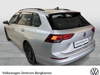Gebraucht VW Golf VIII Life 150 PS (110 kW) 2022 Reflexsilber metallic Kombi