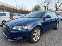Gebraucht Audi A3 Attraction 125 PS (91 kW) 2010 Scubablau metallic Kleinwagen