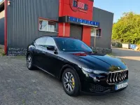 Gebraucht Maserati Levante 430 PS (316 kW) 2018 Schwarz SUV