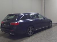 Gebraucht Mercedes E300 Avantgarde 245 PS (180 kW) 2019 Blau Kombi