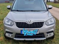 Gebraucht Skoda Yeti Drive 150 PS (110 kW) 2017 Beige SUV