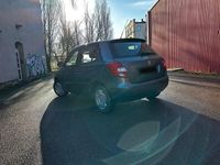 Gebraucht Skoda Fabia 69 PS (50 kW) 2010 Grau Limousine