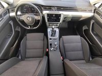 Gebraucht VW Passat Comfortline 190 PS (139 kW) 2019 Mangangrau metallic Kombi