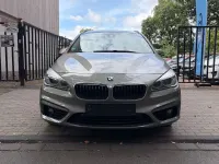 Gebraucht BMW 220 Gran Tourer Sport Line 192 PS (141 kW) 2017 Silber Van / Kleinbus