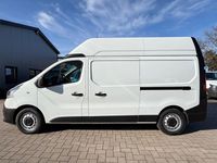 Gebraucht Renault Trafic Komfort 145 PS (106 kW) 2022 Weiß Van / Kleinbus