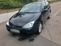 Gebraucht Ford Focus 100 PS (73 kW) 2001 Schwarz Kleinwagen