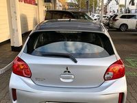 Gebraucht Mitsubishi Space Star Select 71 PS (52 kW) 2024 Silber Limousine