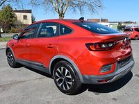 Gebraucht Renault Arkana Zen 140 PS (102 kW) 2022 Rot SUV