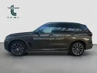Gebraucht BMW X5 Sport Line 298 PS (219 kW) 2025  manhattan (metallic) SUV