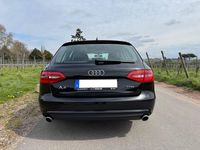 Gebraucht Audi A4 Ambiente 170 PS (125 kW) 2012 Schwarz Kombi