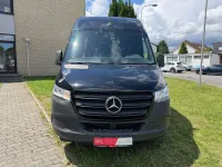 Gebraucht Mercedes Sprinter 163 PS (119 kW) 2020 Tiefschwarz Van