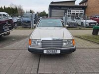Second-hand Mercedes E320 220 CP (161 kW) 1993 Argintiu Cabrio