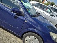 Second-hand Opel Astra 101 CP (74 kW) 2006 Albastru Break