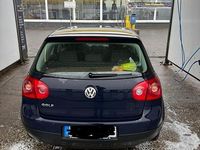 Gebraucht VW Golf V 75 PS (55 kW) 2004 Blau Kleinwagen